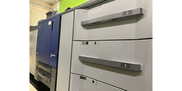 プリンターの写真です。オンデマンドプリントを行う場合に使用します。